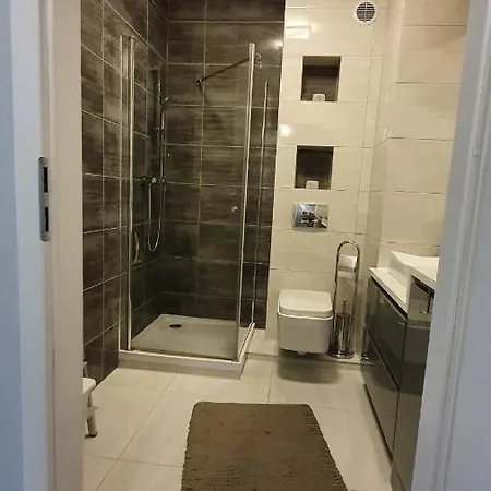 Mila Apartament 公寓