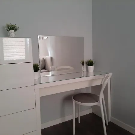 Mila Apartament 公寓 *